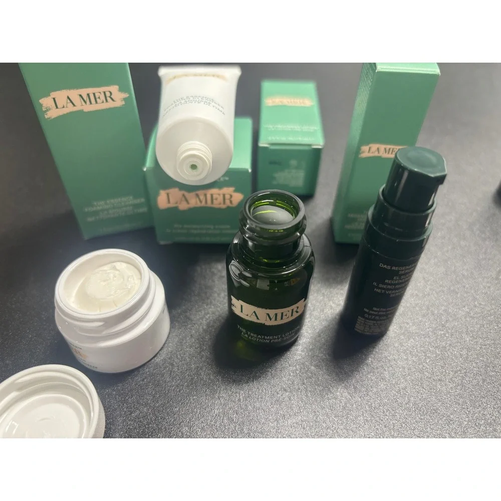 La Mer NEW Skincare 4 Piece Set Mini Travel in‎ Box